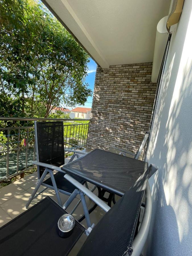 Apartmani Sit Murter Zewnętrze zdjęcie
