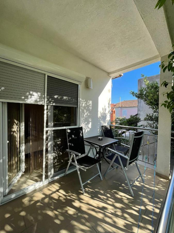 Apartmani Sit Murter Zewnętrze zdjęcie
