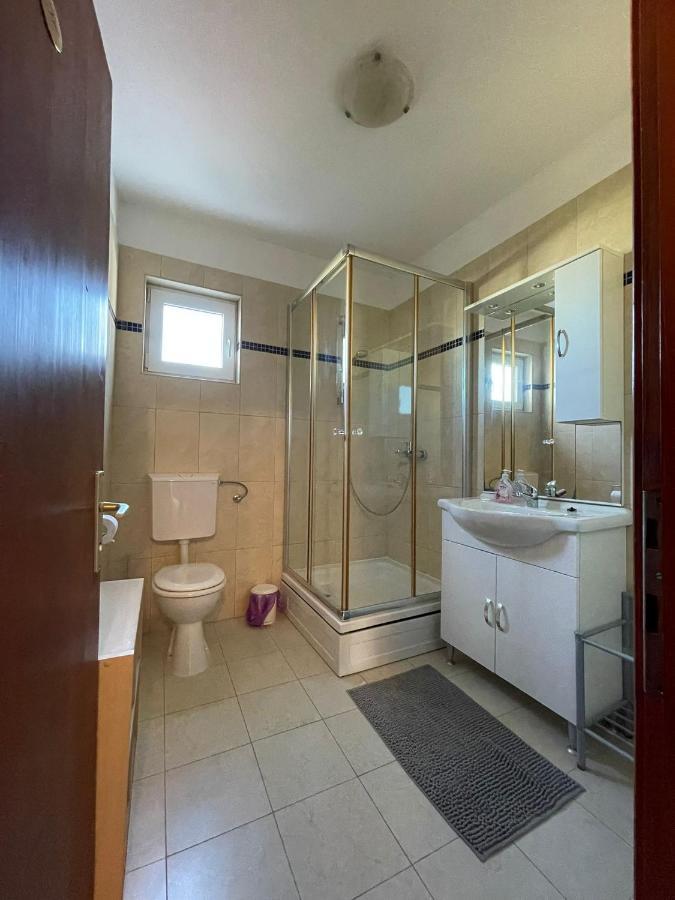 Apartmani Sit Murter Zewnętrze zdjęcie